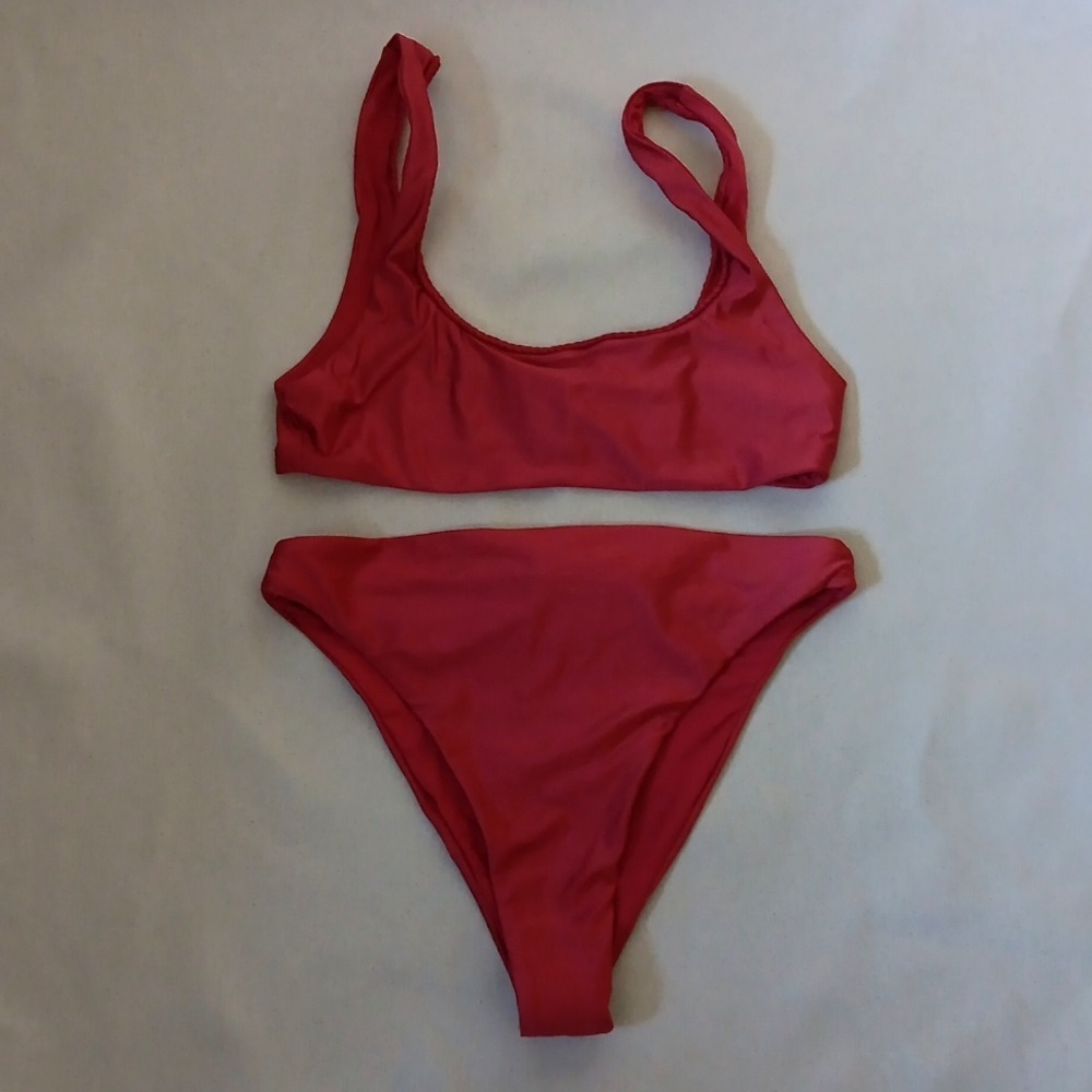 Dolce Vita Desert Rose two-piece swimsuit size Medium NWT